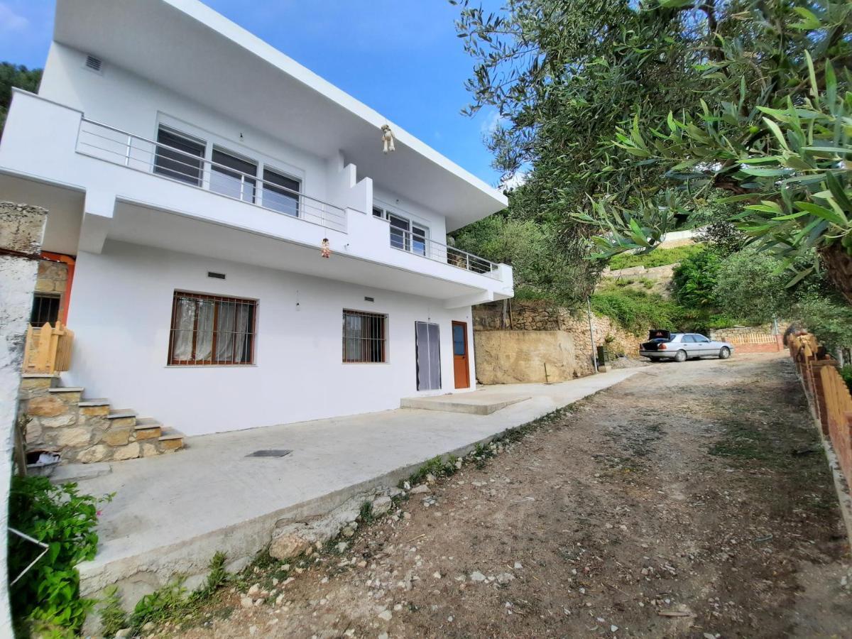 Ferienwohnung Flower Hill Vlorë Exterior foto